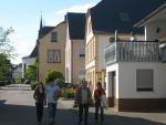 Walking through Longuich after we had lunch in Hermeskeil.  Longuich is a wine makers' town on the Mosel River.