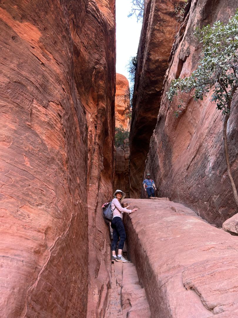 IMG_3448 Lower ramp up to subway cave