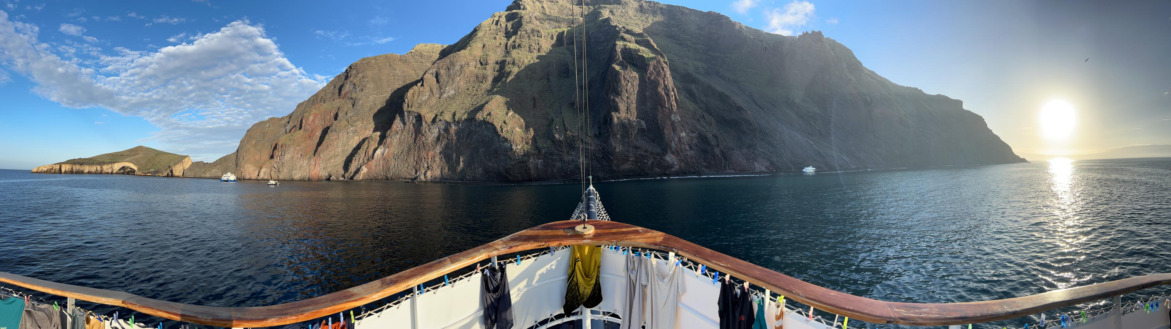 2024_02_25_02_Galapagos_Isabela_panorama_from_Evolution_ship_bow