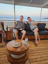 2024_03_01_23_Galapagos_Espanola_Randy_and_Marc_last_happy_hour_1