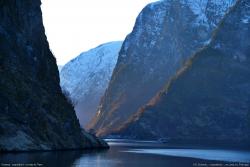 116_Norway_-_sognefjord_-_on_way_to_Flam.jpg