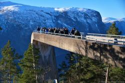 152_Norway_-_Aurland_-_Stegastein_Overlook.jpg