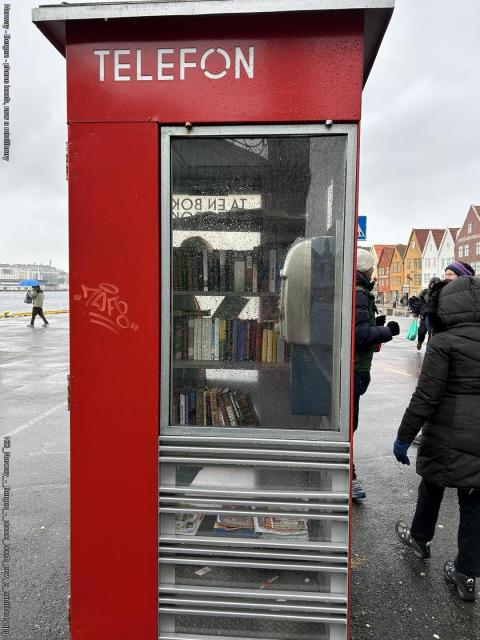 163_Norway_-_Bergen_-_phone_booth_now_a_minilibrary.jpg