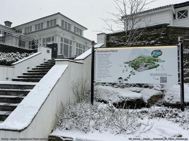 168_Norway_-_Bergen_-_Restaurant_on_Floyen_mountain.jpg