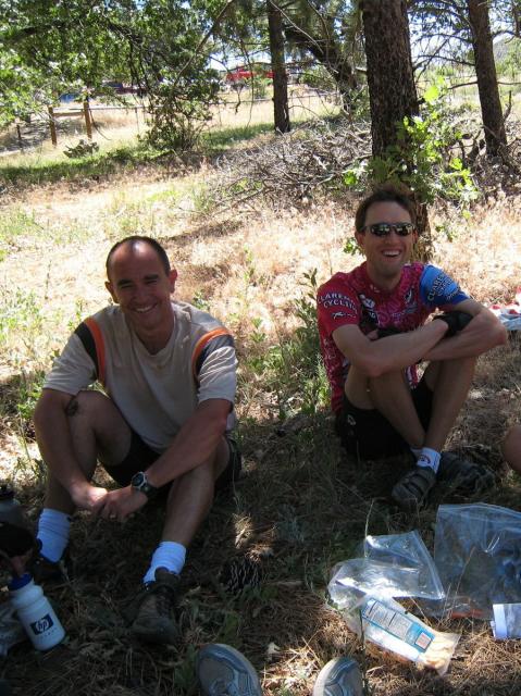 Pascal and Dinesh enjoying lunch.
