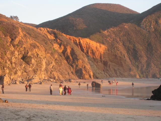 Pfeiffer Beach: People milling around before sunset.