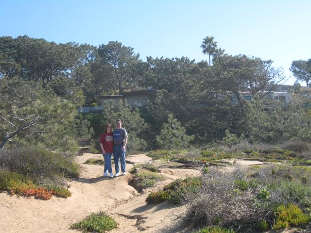 Del Mar Bluffs: Connie, John