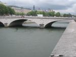 The Pont Saint-Michel.  Randy was touring alone this day, while Vivian and Heather went shopping!